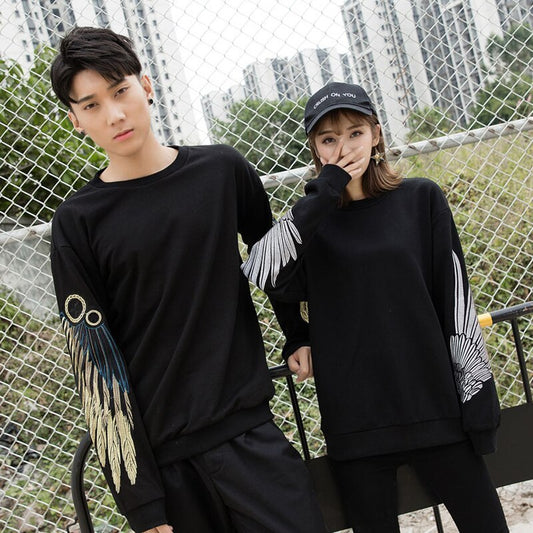 Long Sleeve Sweatshirt With Embroidered Wings