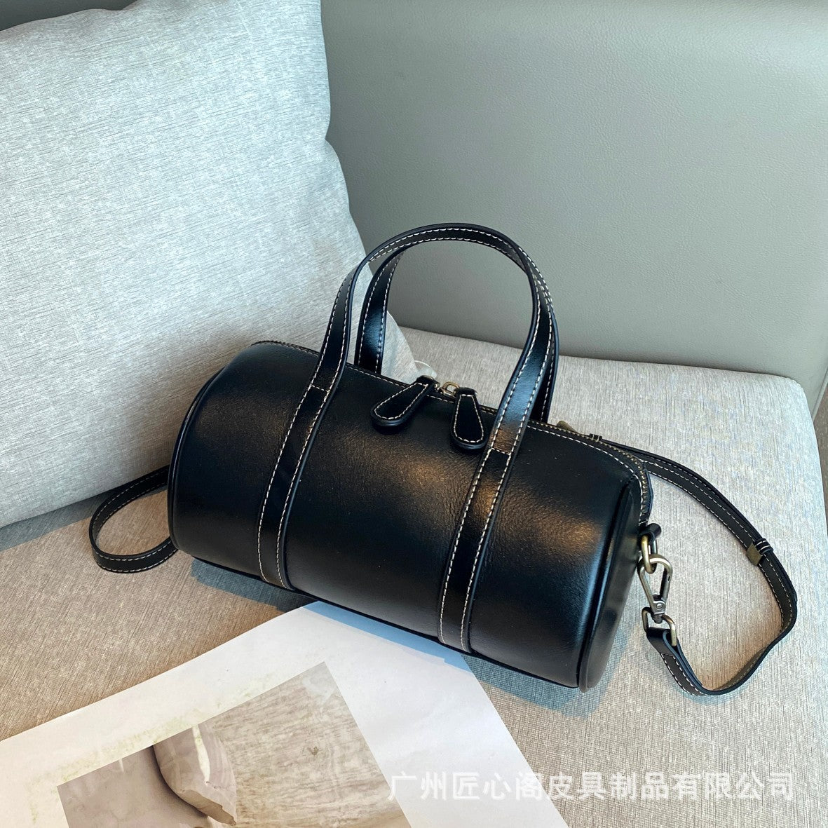 Cortex Women's Single Shoulder Crossbody Simple Crossbody Bag