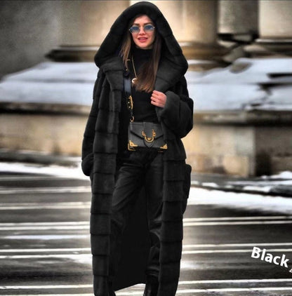 Fashionable Thickened Long Plush Women's Coat