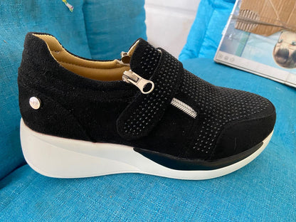 European And American Lightweight Thick Sole Heightening Velcro Sports Sneakers