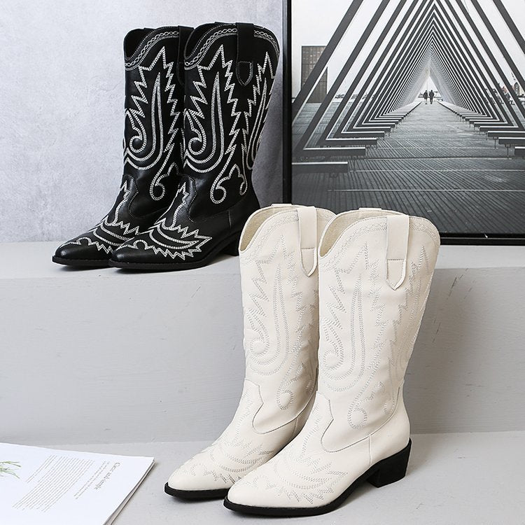 Women's Low Heel Sleeve Western Embroidered Round Toe Boots
