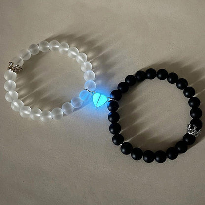 Fashion Jewelry 2pcs Handmade Crown Beaded Charms Bracelet Luminou Heart Glow In The Dark Couple Bracelet For Lover Men Women Fluorescent Gift - Babazayed