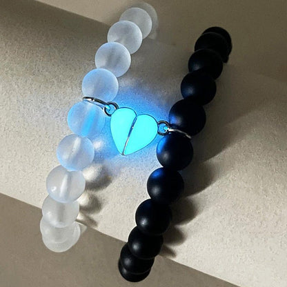 Fashion Jewelry 2pcs Handmade Crown Beaded Charms Bracelet Luminou Heart Glow In The Dark Couple Bracelet For Lover Men Women Fluorescent Gift - Babazayed